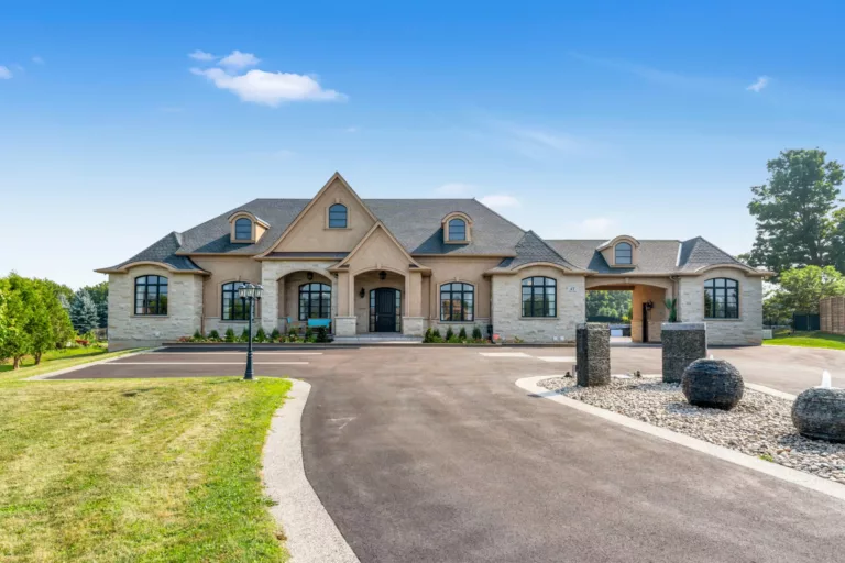 Zeina Homes 1 768x512